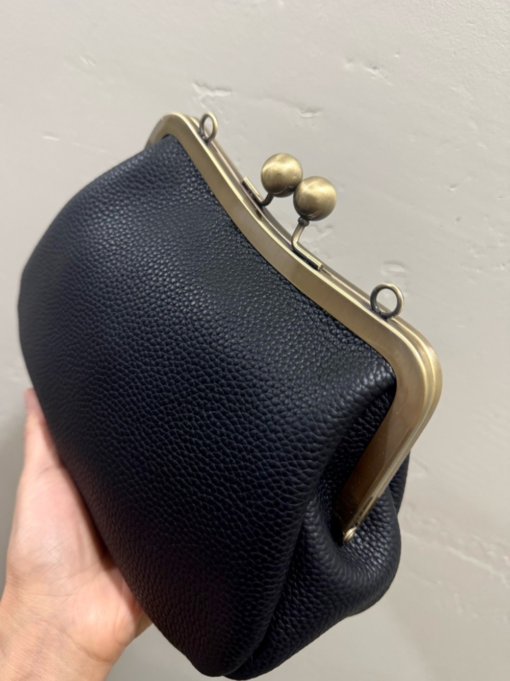 Unique Togo Cowhide Leather Handmade Vintage Kisslock Purse, Multi Use Style - Picture 8 of 16